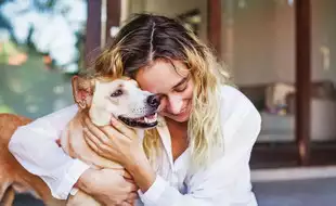 Study Finds Strong Bond With Dogs Helps Reduce Distress In Women With Trauma