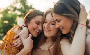 Your Friends Impact Your Mental Health; 7 Tips To Build Healthy Friendships