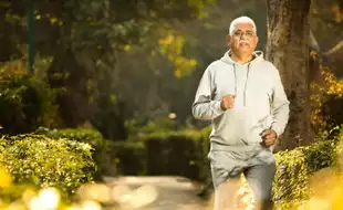 5 Reasons Why It Is Essential For Elderly People To Stay Physically Active