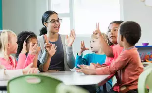 US Schools Are Taking Breaks for Meditation, Yoga To Help Students' Mental Health