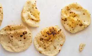 Don't Throw Away The Stale Rotis! Know How They Help Stabilize Blood Sugar Levels