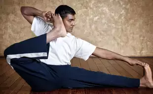 Akarna Dhanurasana: Health Benefits Of The Shooting Bow Pose, How To Do It