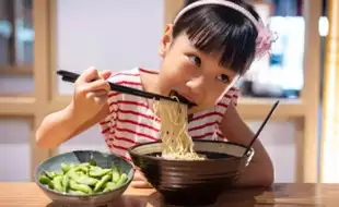 Can Packed Ramen Pose A Risk To Your Kids' Health? Expert Weighs In