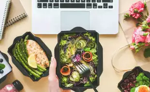 Gen Z Skipping Lunch Out Of Guilt: Nutritionist Shares Protein-Rich Snacks To Stay Productive